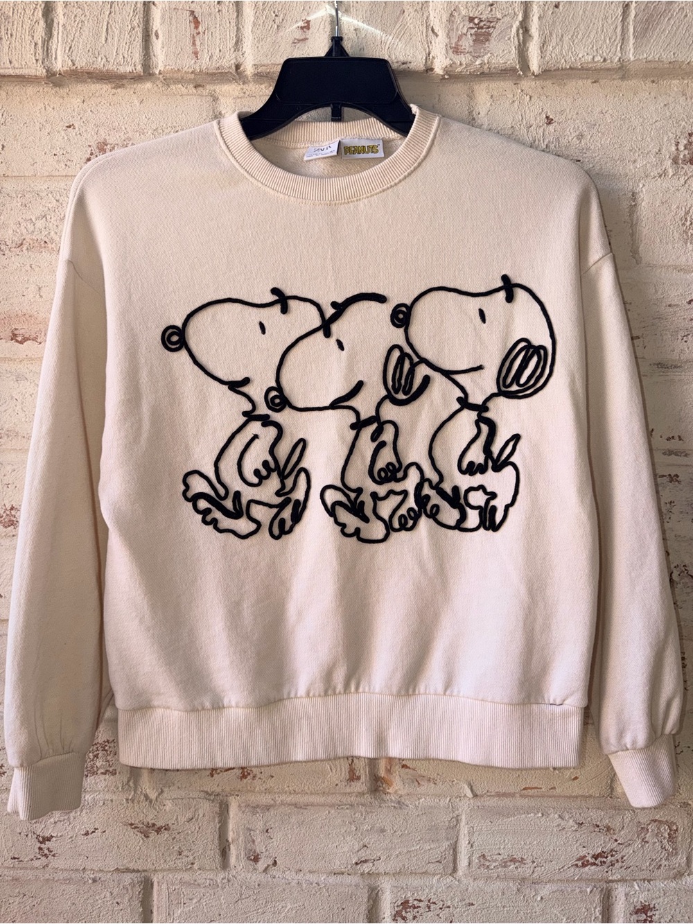 Zara Peanuts Snoopy Sweatshirt Girls 13/14 Fits Women’s XS S Raised Embroidered